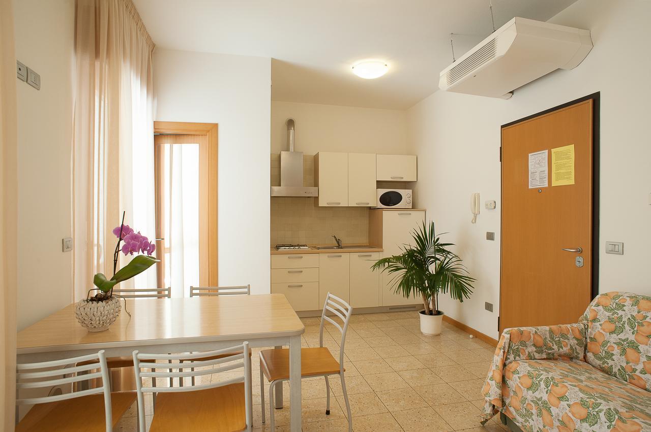 Residence Ca D'Oro Lido di Jesolo Exterior foto